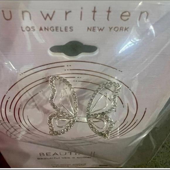 Crystal Open Butterfly Ring – Silver Plated Adjustable Cocktail Statement Ring - Picture 2 of 5